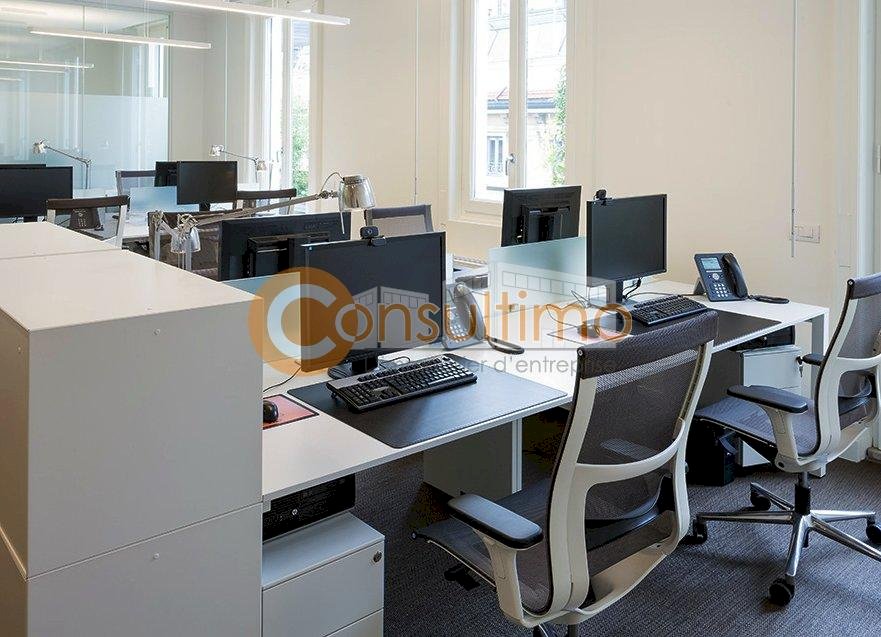 Bureau à louer 138 m² - Cenon